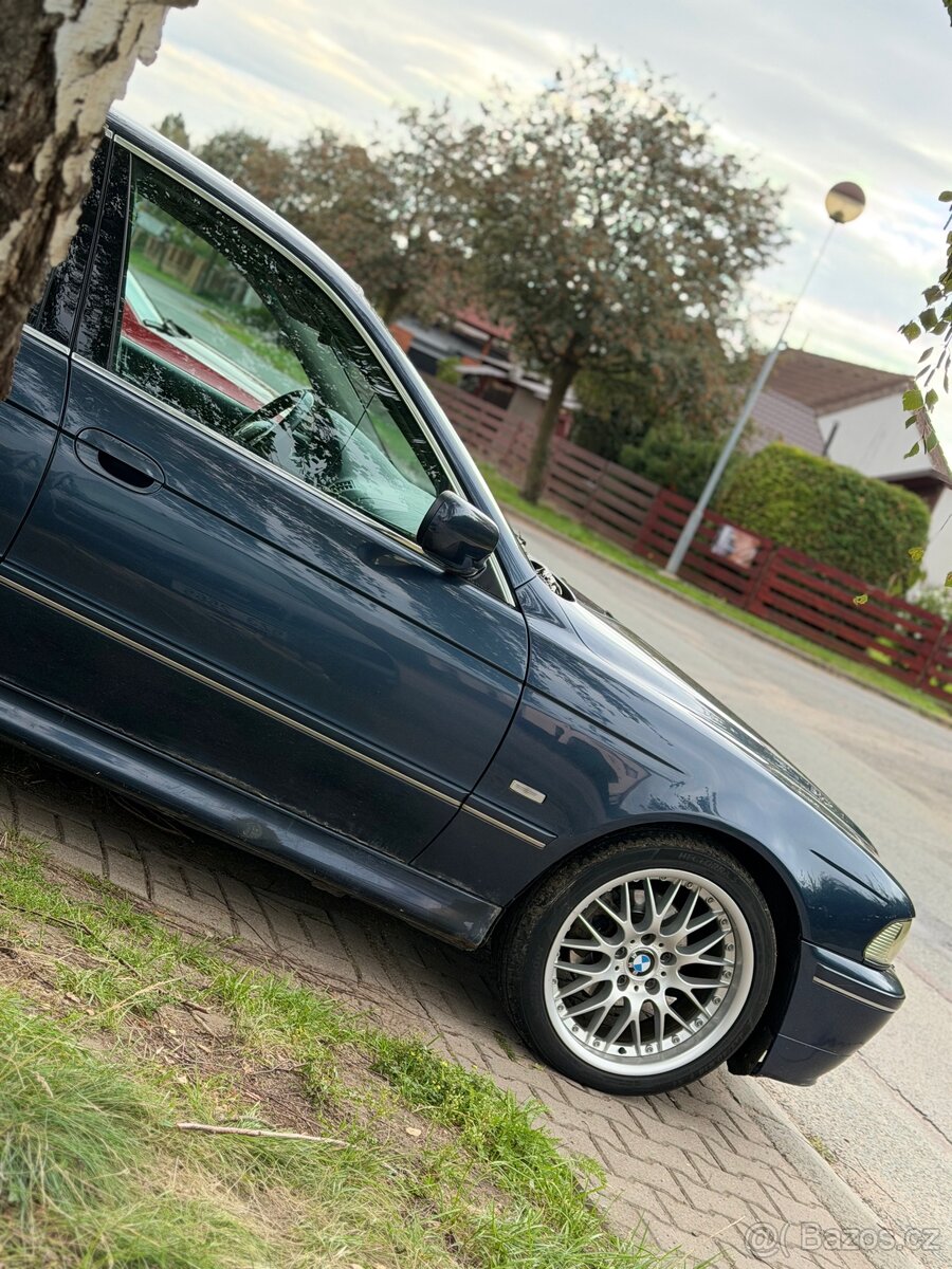 BMW e39 525d - 4