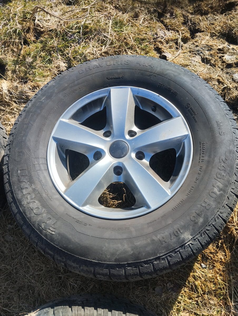 Alu kola 5x139,7 7Jx16 Kia Sorento