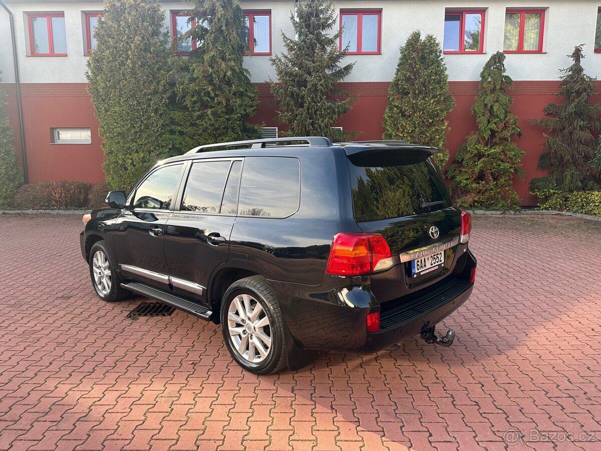 Toyota Land Cruiser 200 4.5D-4D V8 Luxury 7mist - 4
