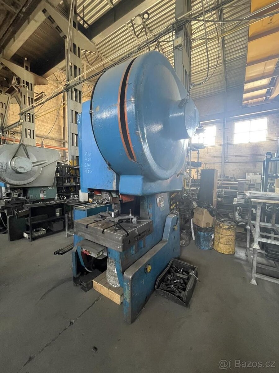 Výstředníkový lis SMERAL LEN 63 C - 4