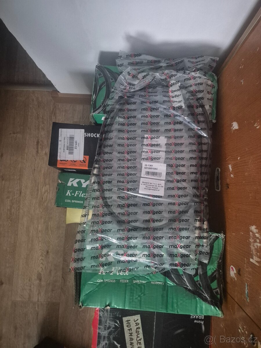 Jeep Cherokee KJ náhradní díly - 4