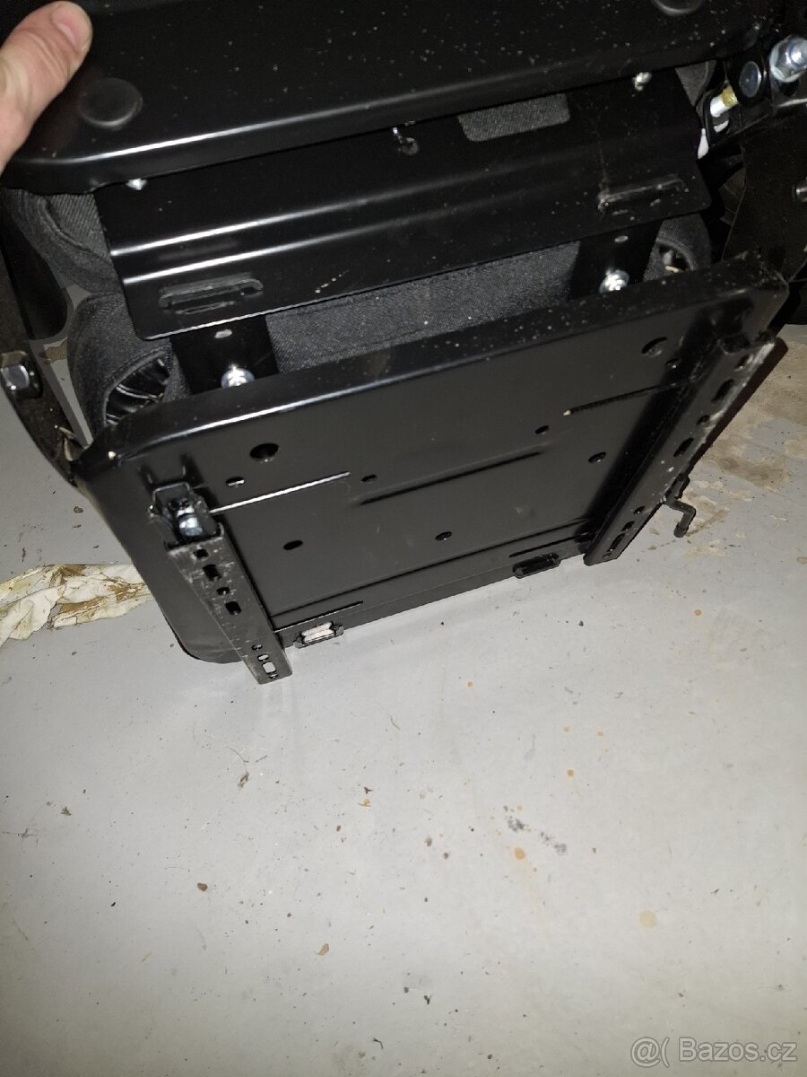 Prodám sedačku NOVÁ - 4