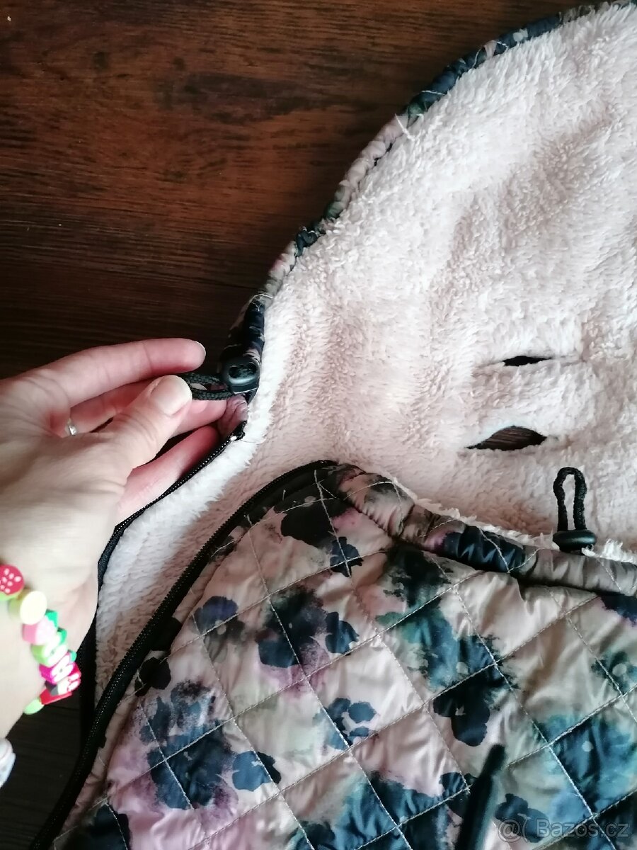 Fusak do autosedačky vajíčka - 4