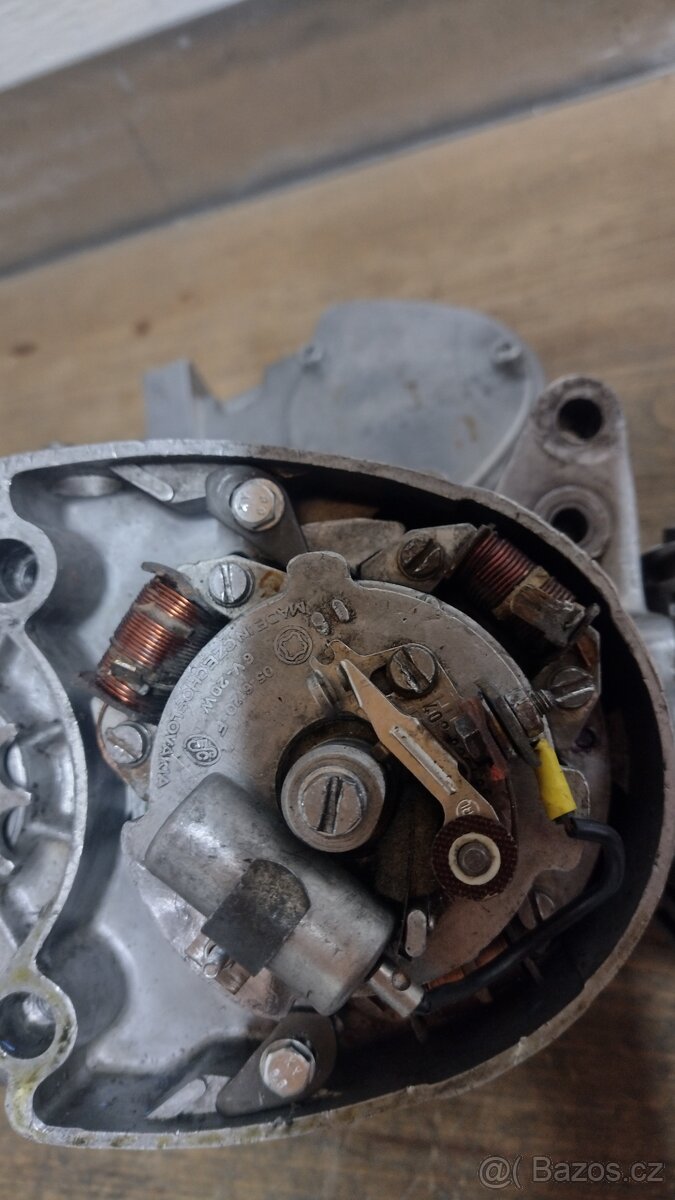 Motor Jawa 21 - 4