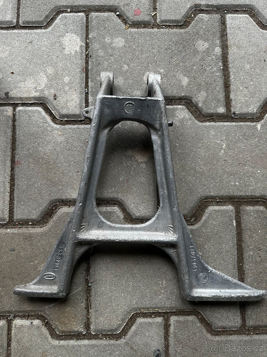 Prodám náhradní díly jawa - 4