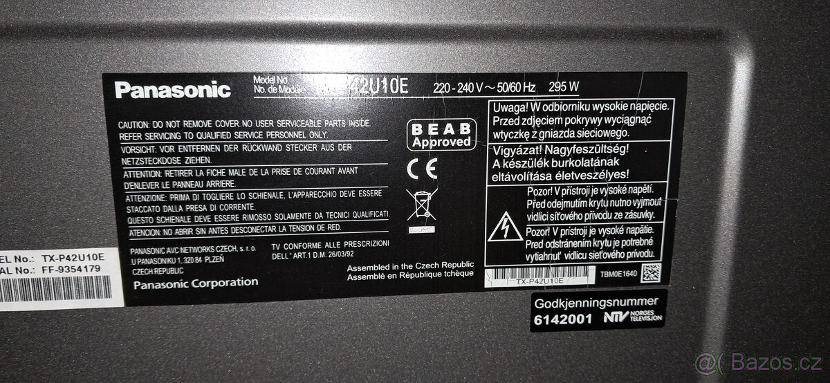 Panasonic Viera TX-P42U104+Set-top box,Hdmi - 4