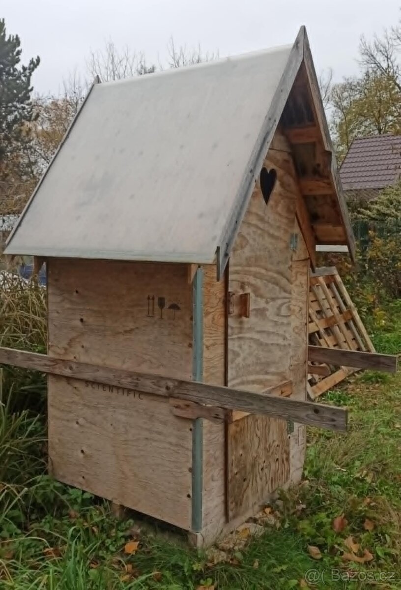 Nabízím suchý záchod - kadibudku:) - 4