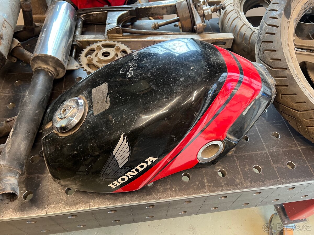 Honda CB 450s - díly - 4