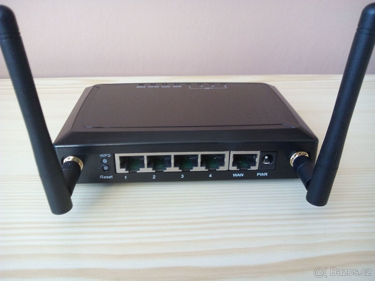 WIFI router Zcomax WA-6212-V2 - 4