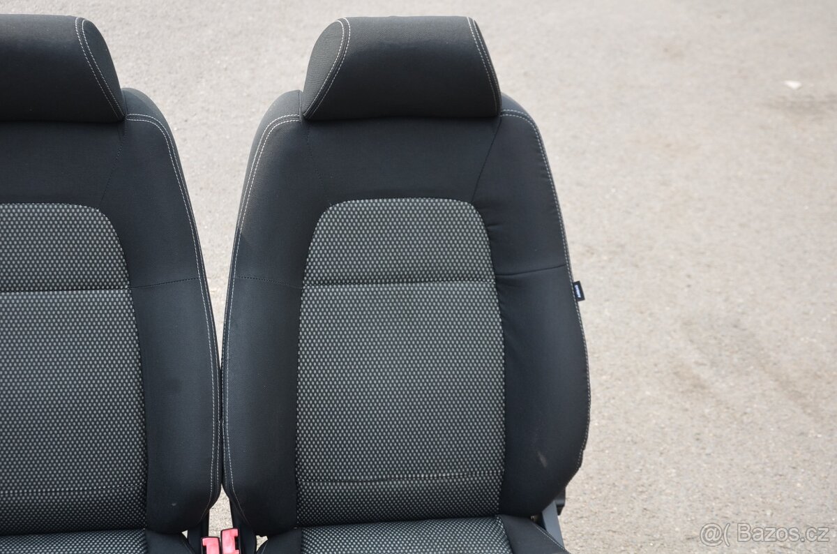 Škoda Fabia 1 - sedačky Sportline, vyhřívané - 4