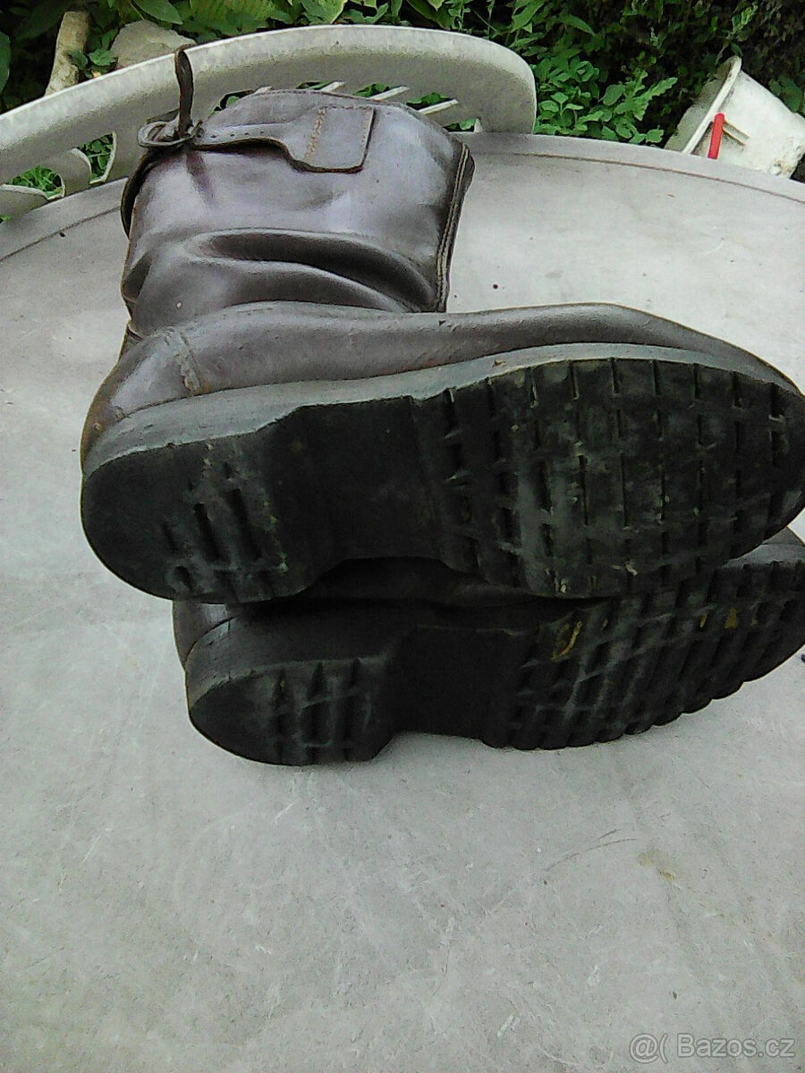 Zateplené vojenské boty. - 4