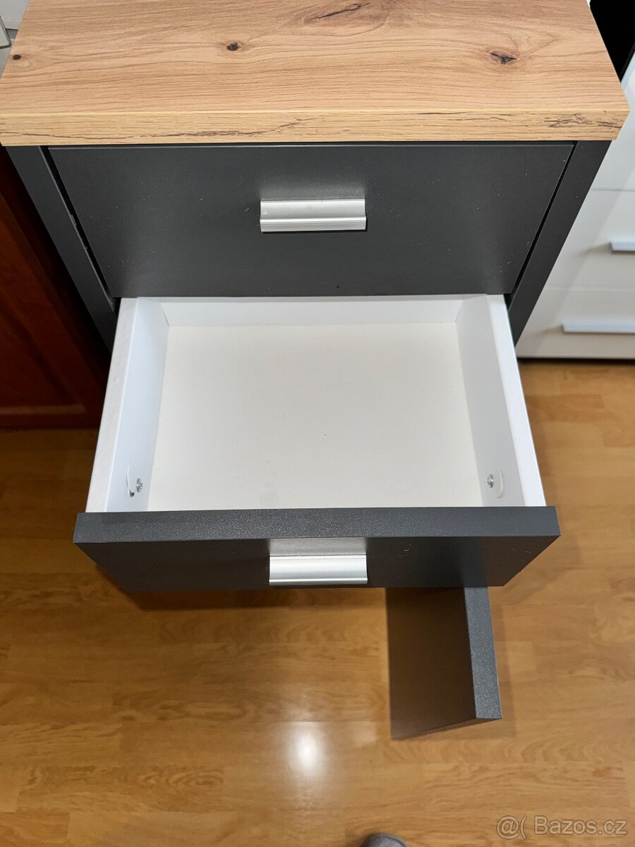 Koupelnové skříňky - 4