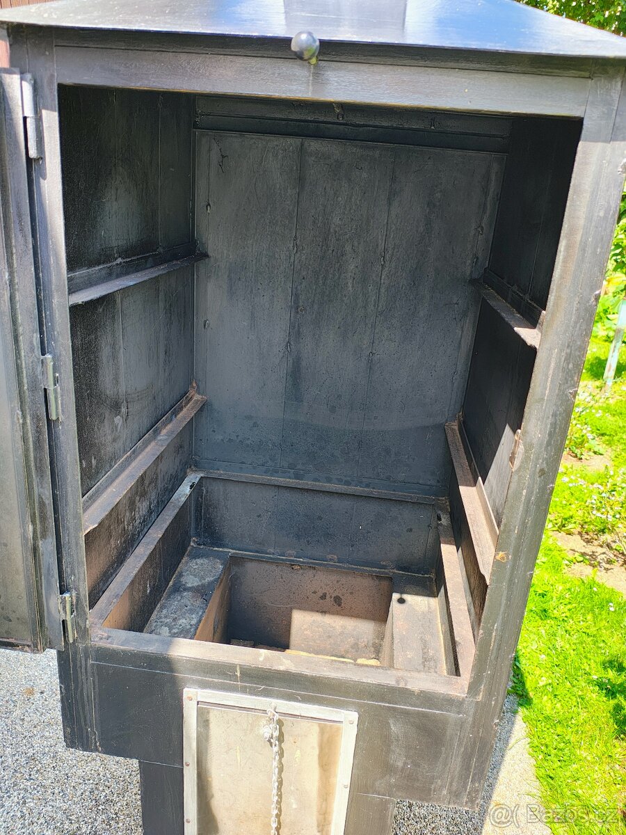 Udírna s grilem - 4