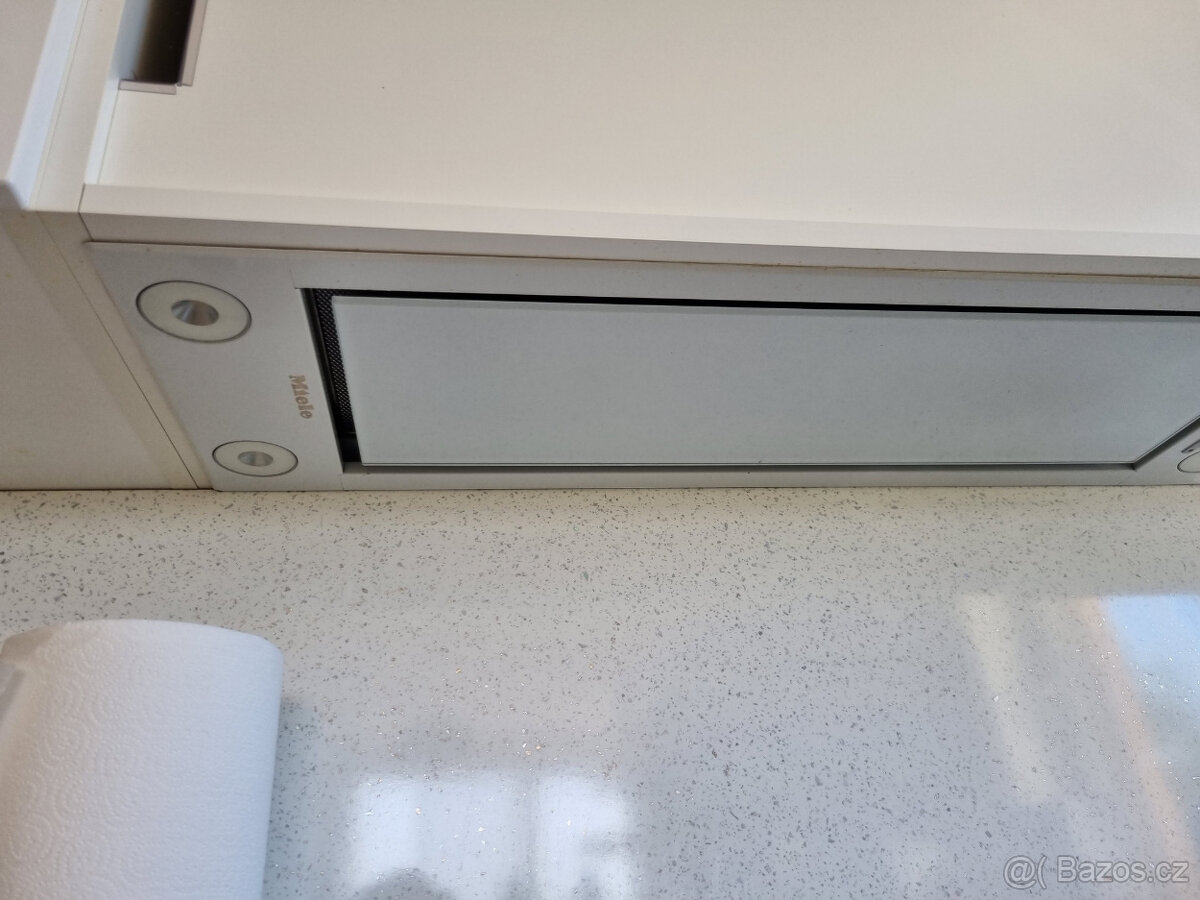 Vestavná digestoř Miele DA 2690 - velmi tichá a výkonná - 4