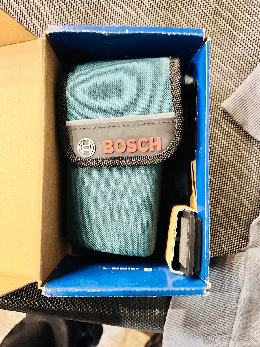 Profesionální laserový měřic Bosch i se stativem - 4