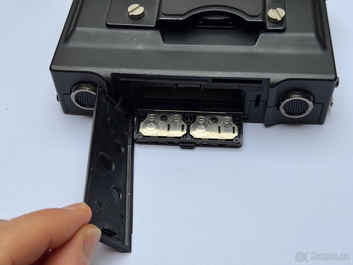 Prodám Tascam DR-70D - 4