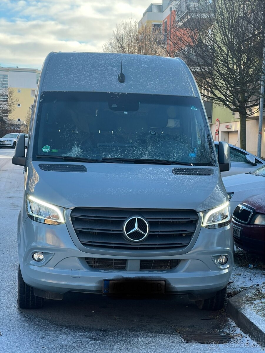 Mercedes Benz Sprinter .2.0.317.CDI.2021.rok.2.0. - 4