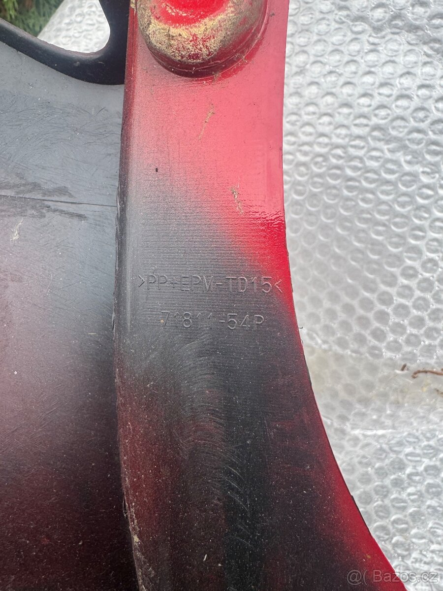 Suzuki vitara 2023 zadni naraznik - 4