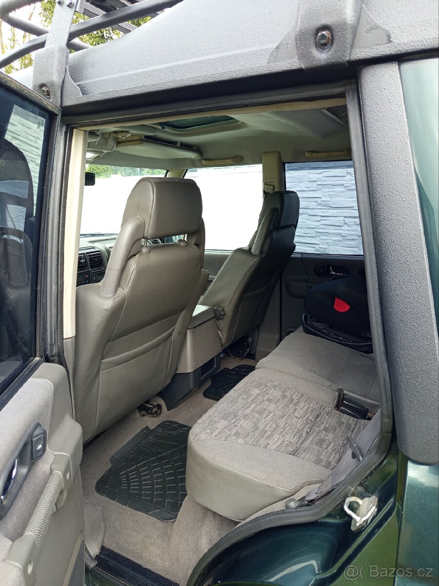 Ahoj, prodám Land rover Discovery 2 td5 - 4