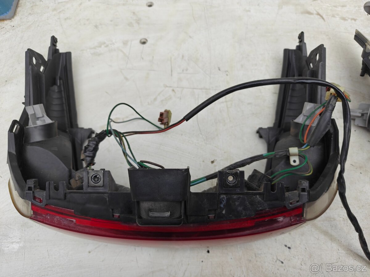 Honda FJS 600 / 400 Silver Wing - Zadní světlo - 4