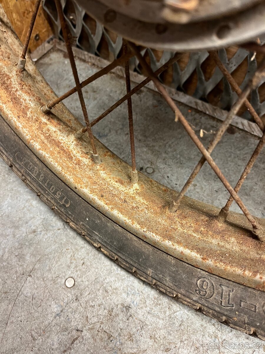 Kola Jawa pionýr/mustang - 4