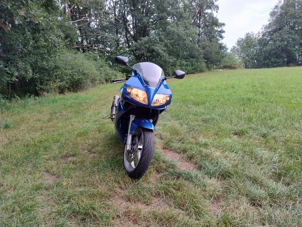 Suzuki SV650S - 4