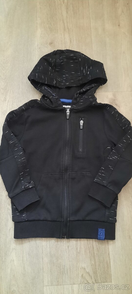 Mikiny vel.116,5-6let - 4