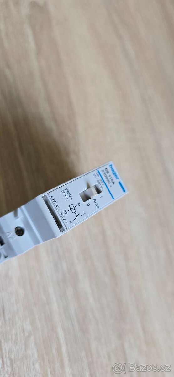 Stykač Hager ES 110A - 4