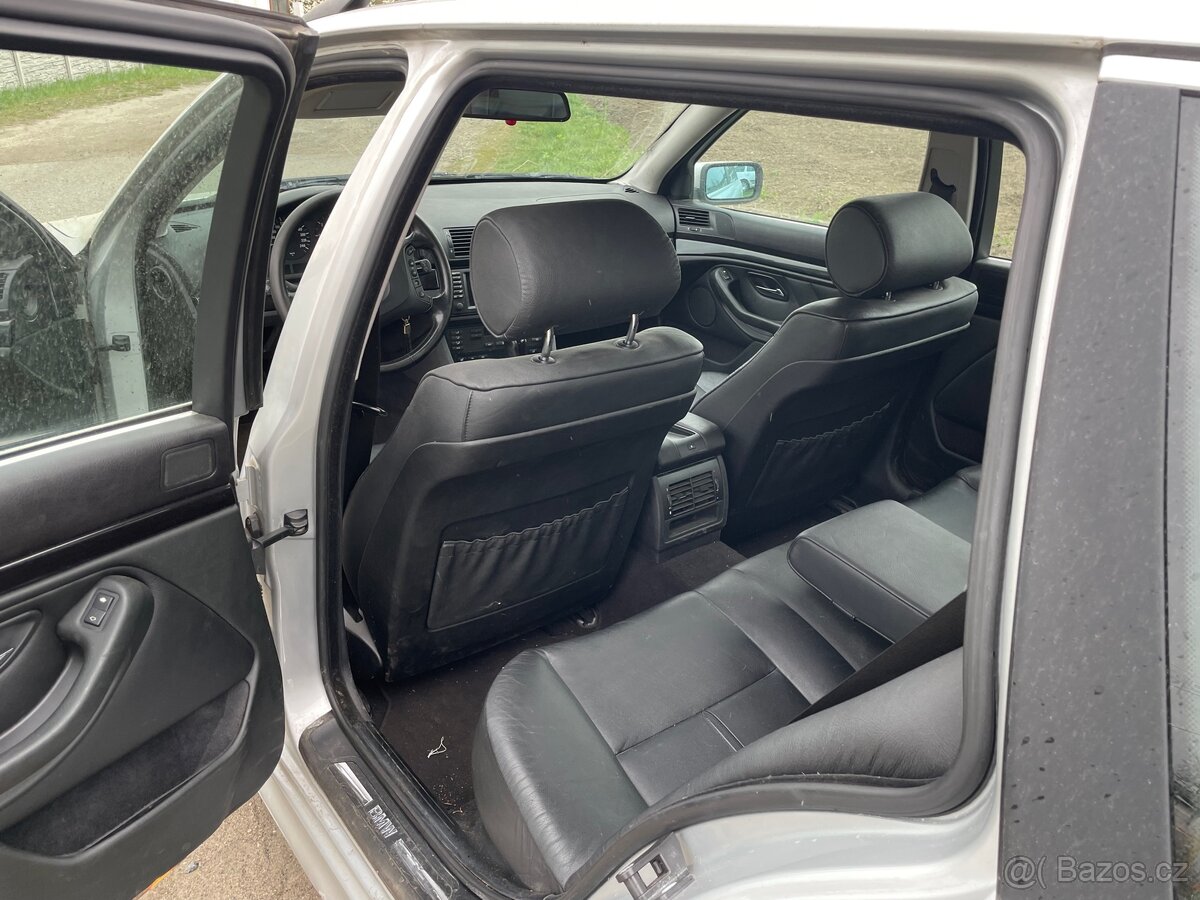 BMW E39 touring 525dA - 4