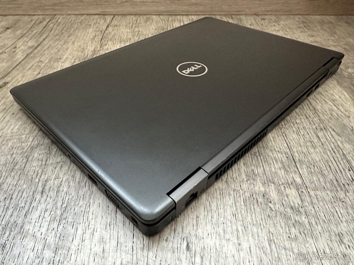 Notebook Dell - i7/SSD/2xGPU/Bat - Excellent - 4