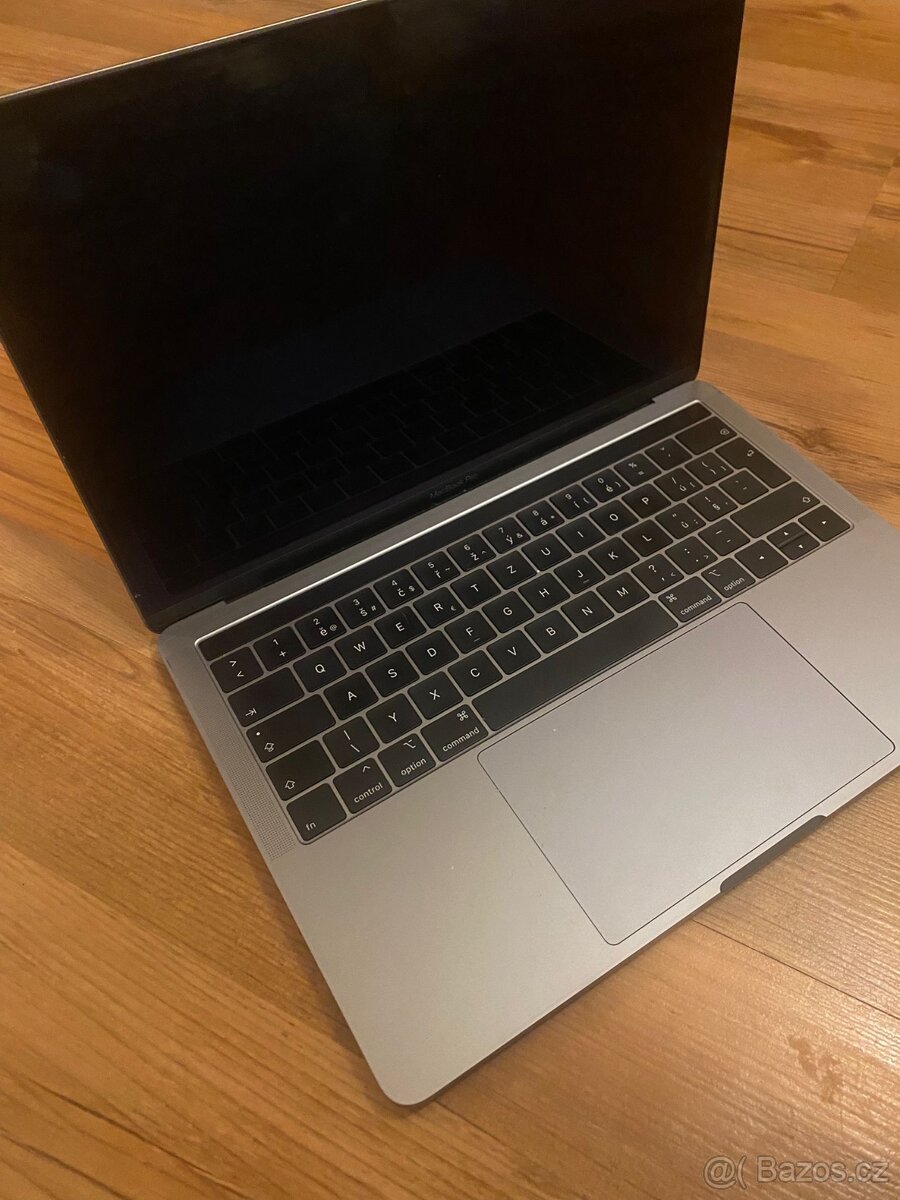 MacBook Pro 2018 - 4