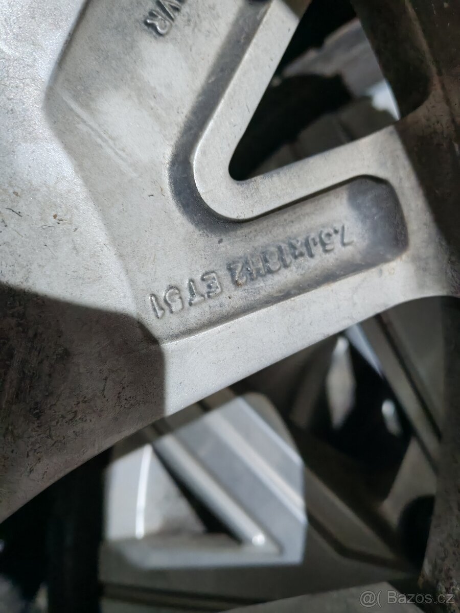 ALU kola 5x112 R18 originál Volkswagen - 4