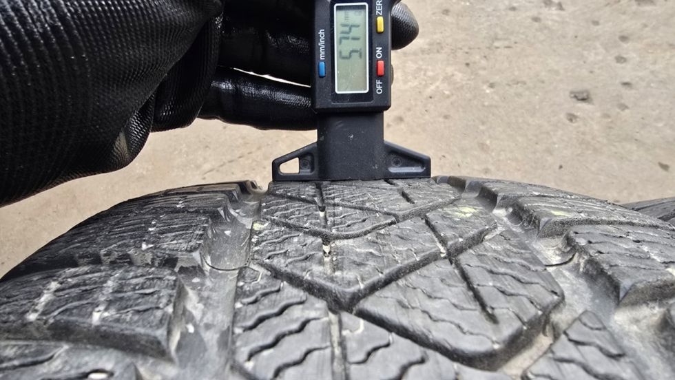 Zimní pneu 225/45/18 Pirelli - 4