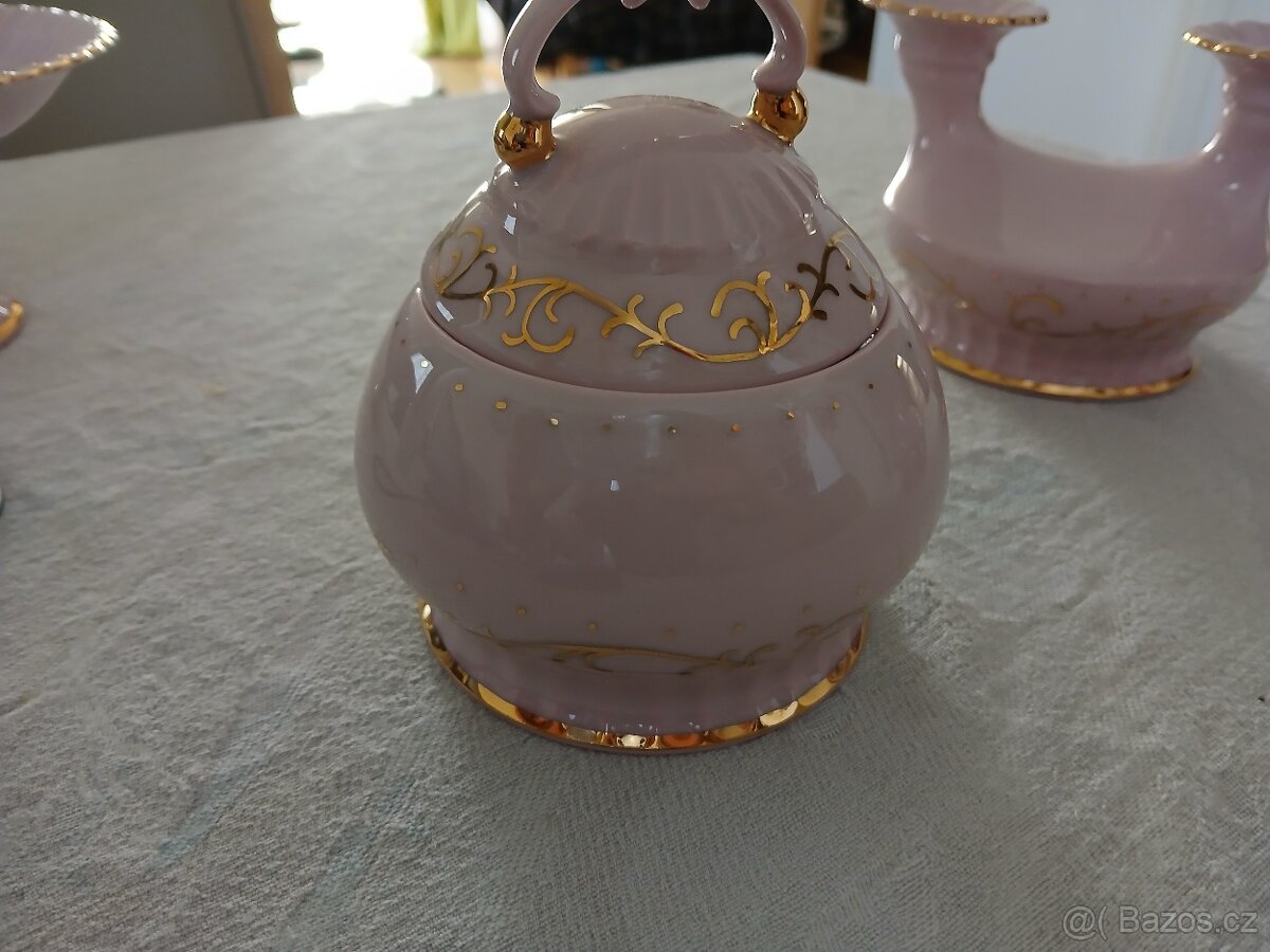 Porcelánový set - 4