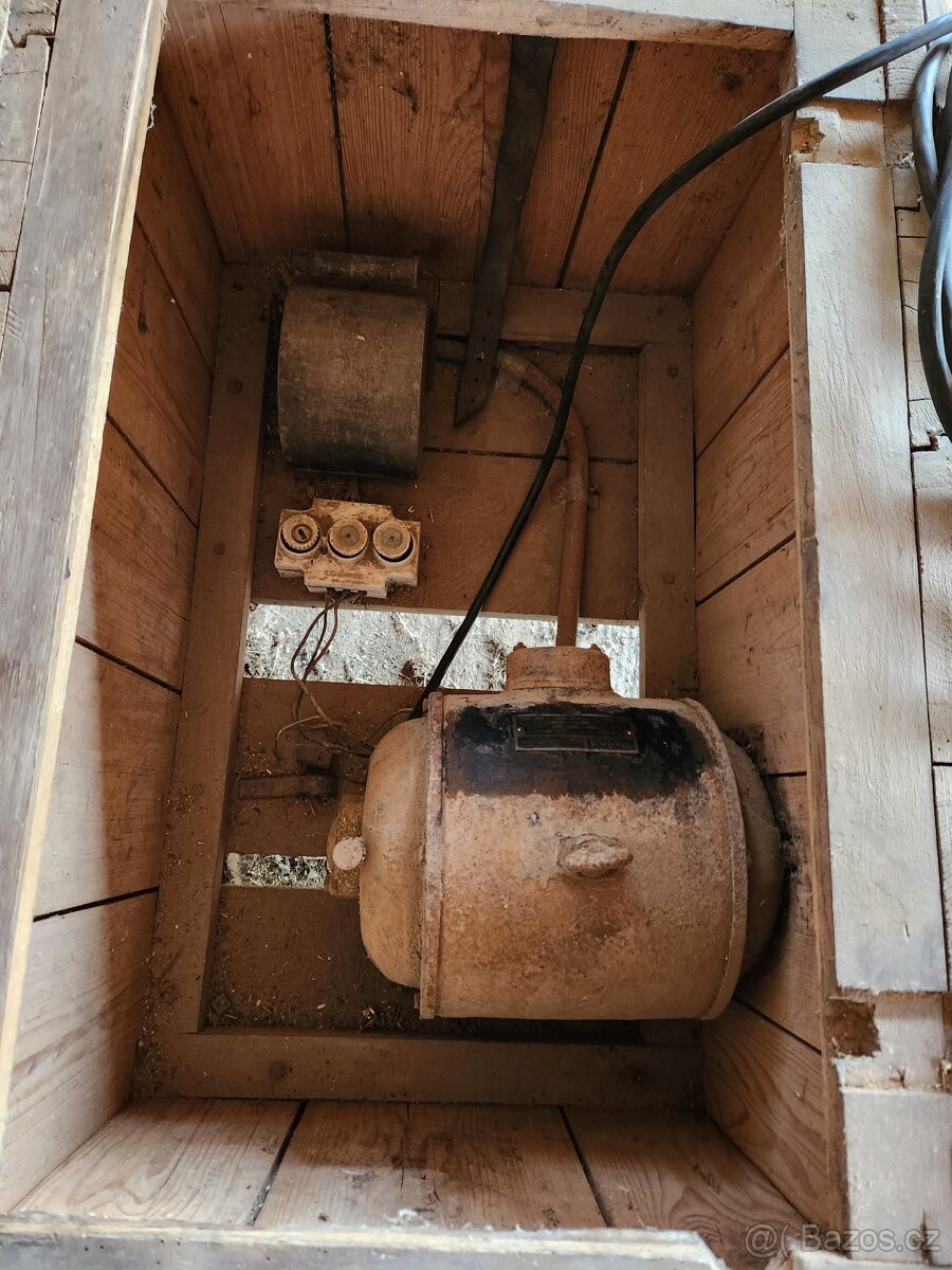 stabilní elektromotor + šroťák - 4