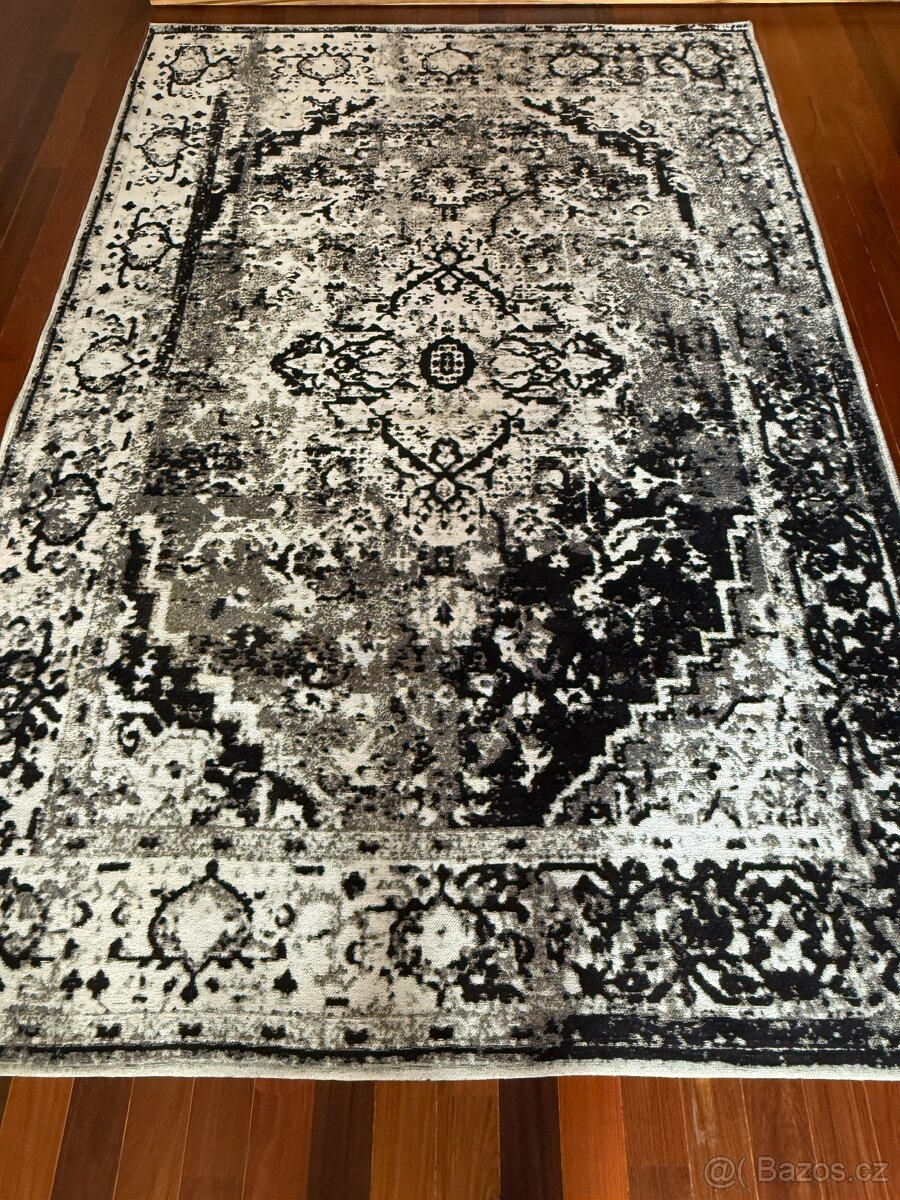 Koberec 200 x 300 - 4
