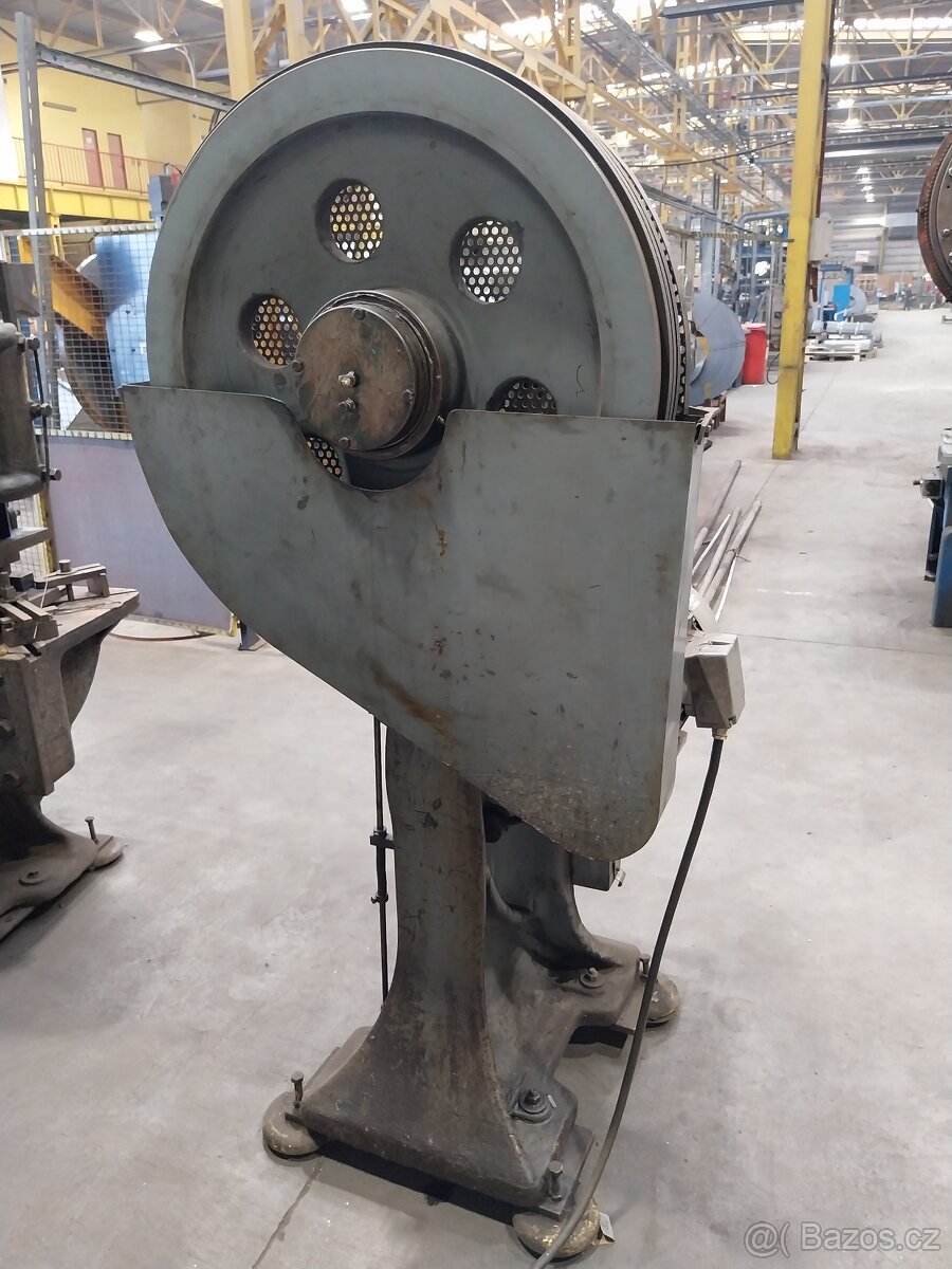 PRODÁME Excentrický lis Gasolin AMP30 - 4