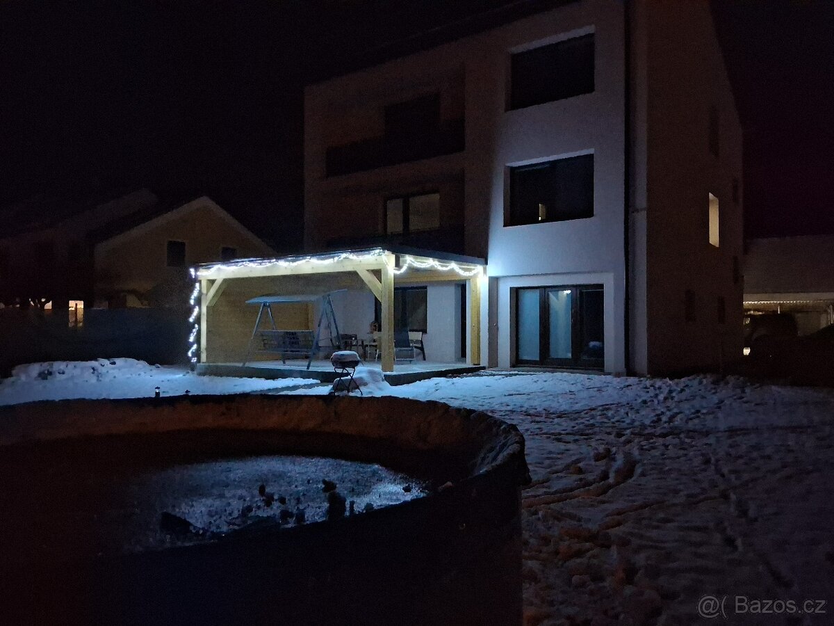 Prodej 2 Rodinných domu a stodoly v Haklových Dvorech - 4