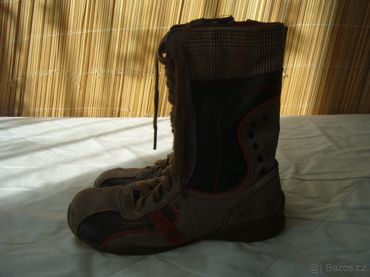 Prodám dívčí vysoké boty - 4