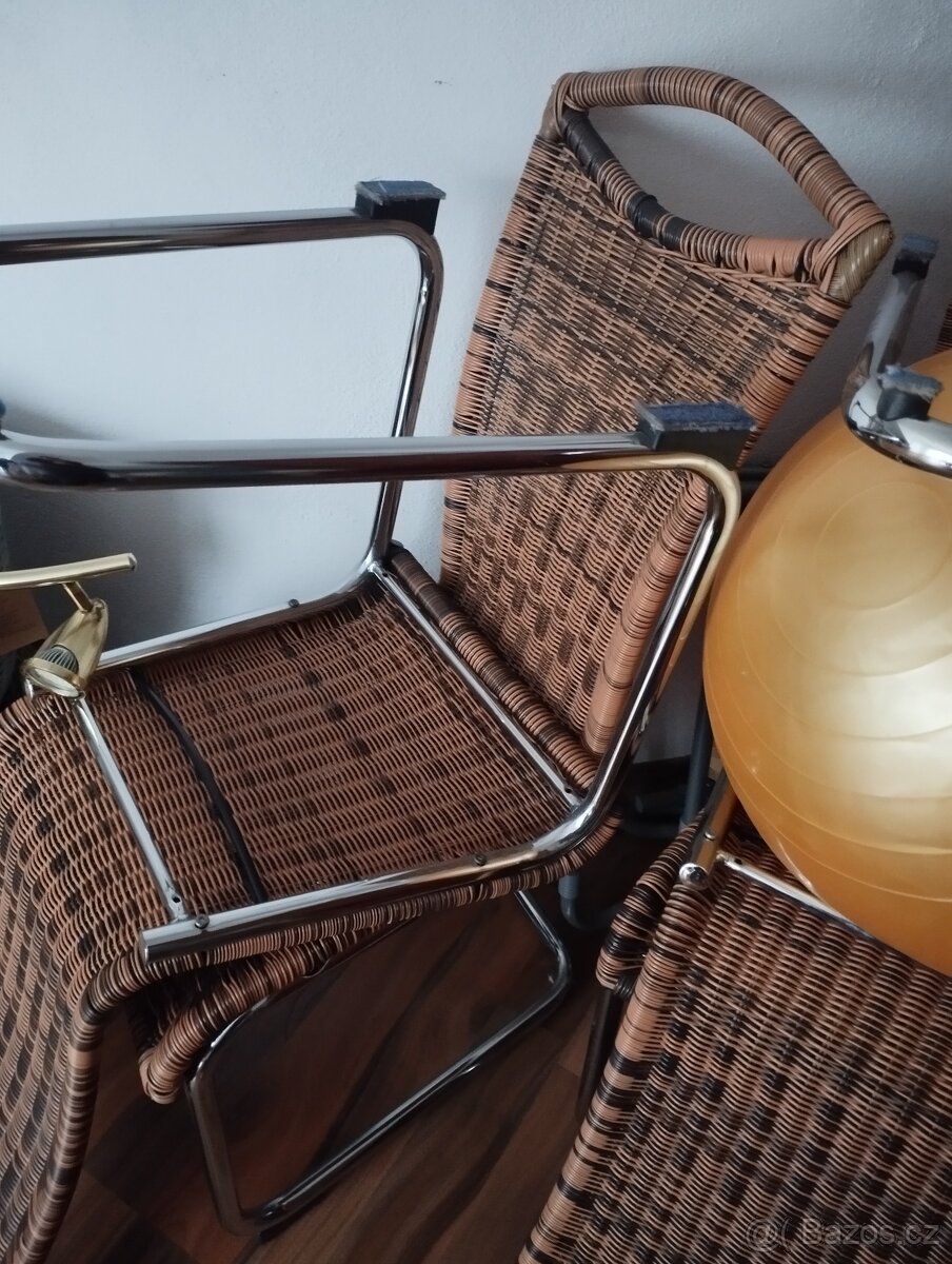 Prodám krásné jídelní židle. - 4