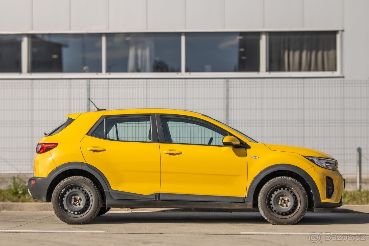 Kia Stonic 2018 Silver 73kW MT/6 / Kúpené v SR - 4