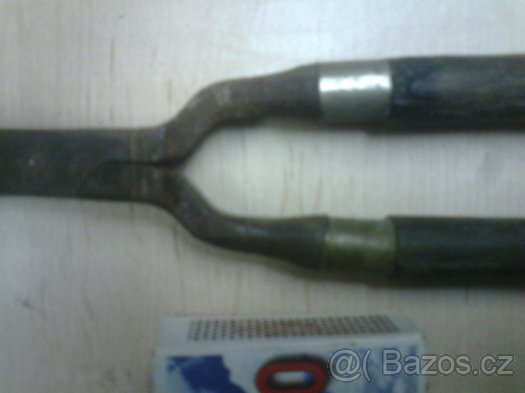 Dárek pro kadeřnici. Historické kleště k ondulování.... - 4