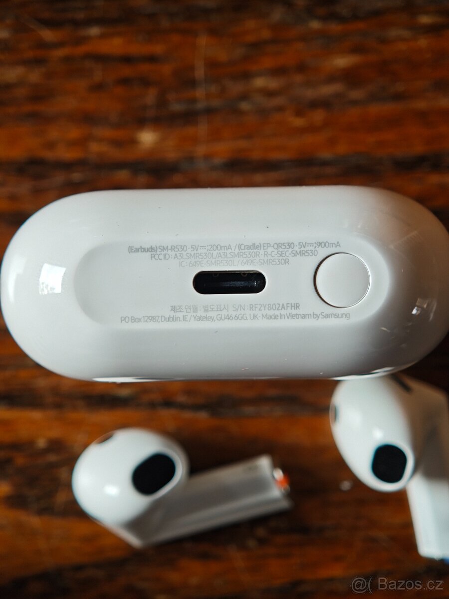 Sluchátka Samsung Galaxy Buds 3 - 4