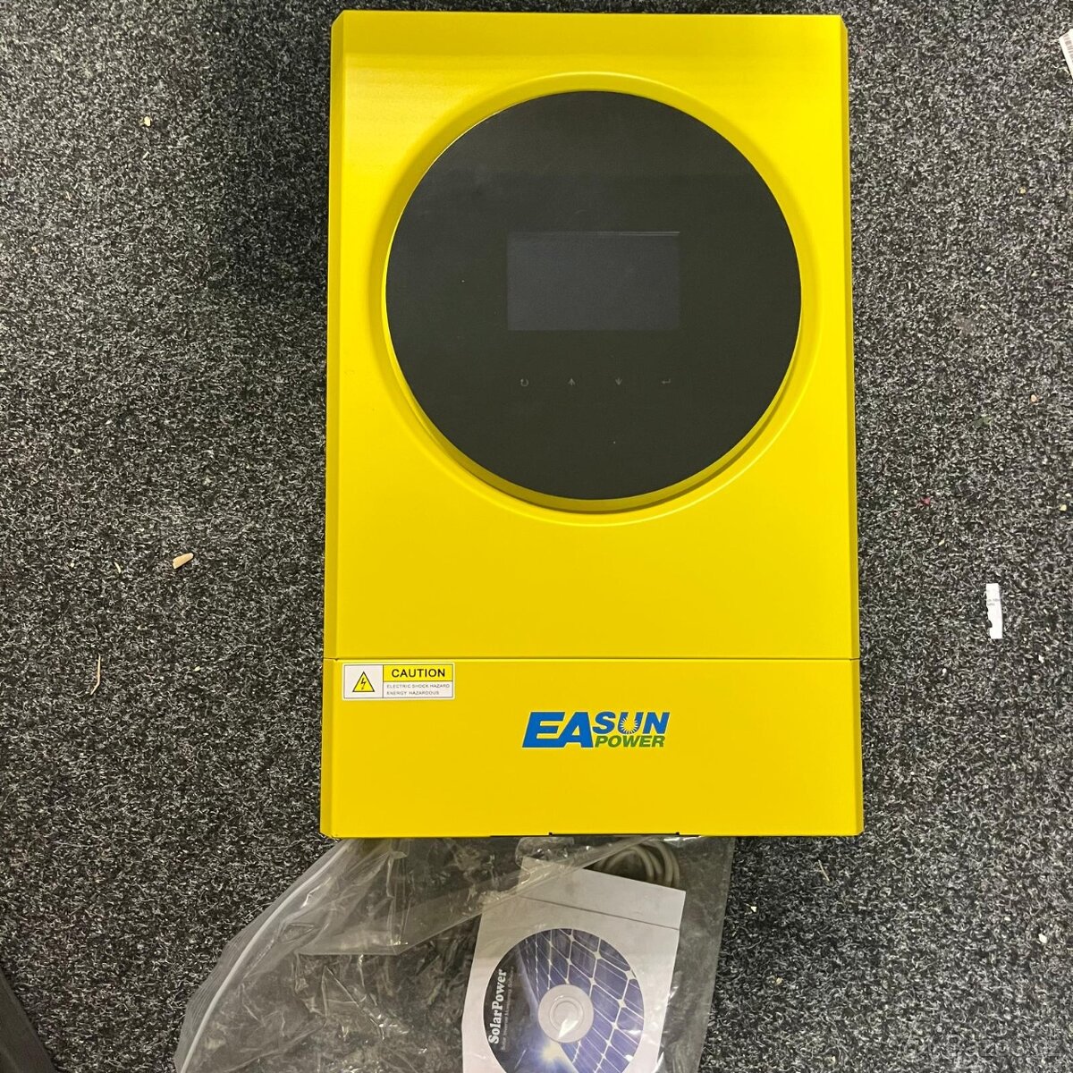 Solární střídač / měnič Easun Power 5.6KW - 4