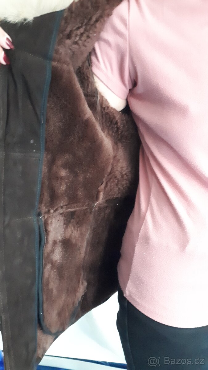 KOŽENÝ KABÁT S KOŽEŠINOU - PRODÁM - 4