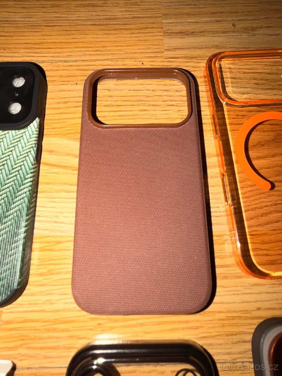 Kryty iPhone 17 pro - 4