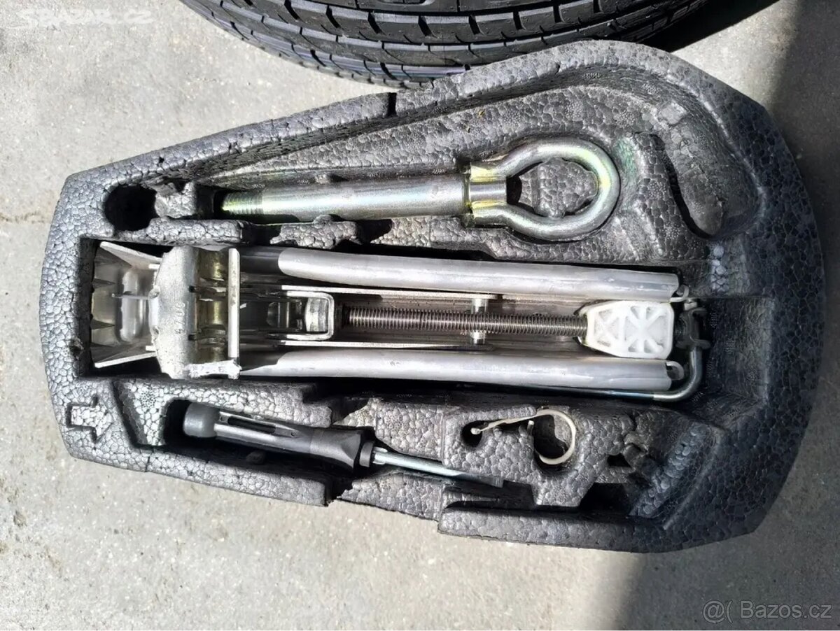 Rezerva 5x100 R15 Seat - 4