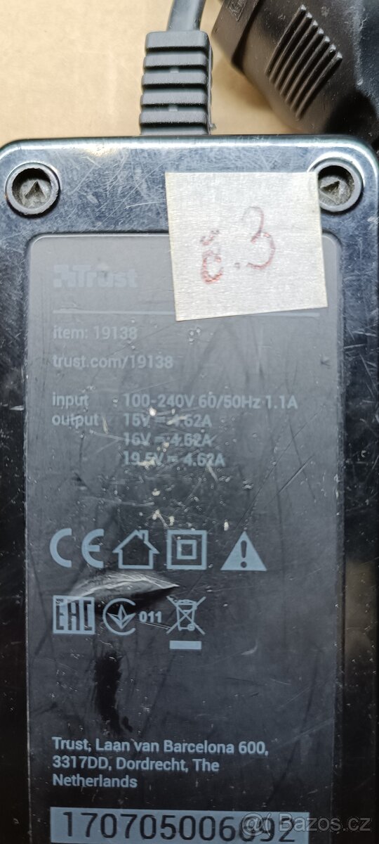 Nabíječka notebooku Trust 15-16-19,5V, 4,62A č.3 - 4