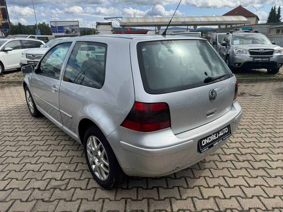 Volkswagen Golf 1,9 TDI 96 KW STK BRZDY - 4