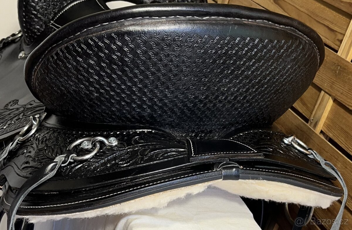 Westernové sedlo 26) černé oválné krátké široké - 4